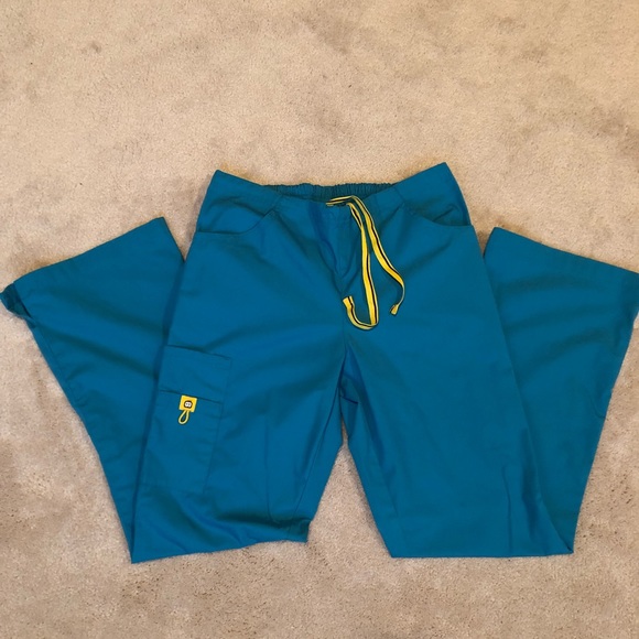 Wonderwink Scrub Set - Picture 6 of 6